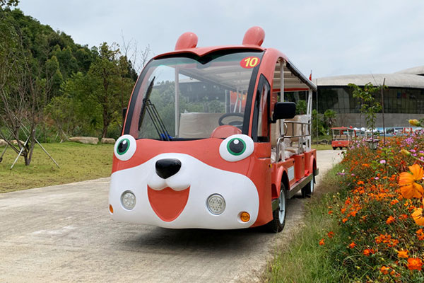 燃油觀光車