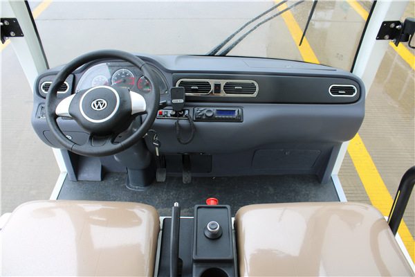 8座電動(dòng)觀(guān)光車(chē)-駕駛室